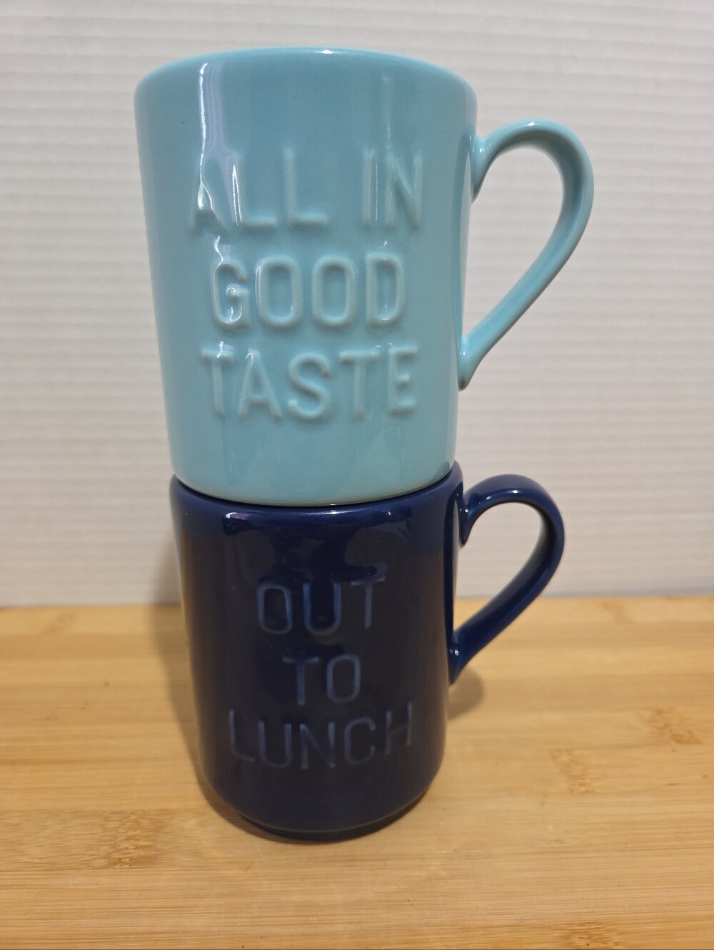 Kate Spade/Lennox Light Blue & Navy Embossed Ceramic Mug Set